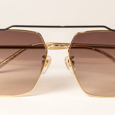 Kính Dolce & Gabbana DG2250 chất liệu khung gọng titanium