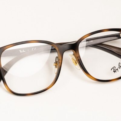 Ray-Ban